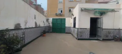Casa adosada en venta en Calle Pilares, San Luis-Los Molinos (Almería Capital) de 205.000 €