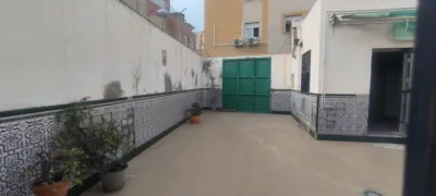 Casa adosada en venta en Calle Pilares, San Luis-Los Molinos (Almería Capital) de 205.000 €