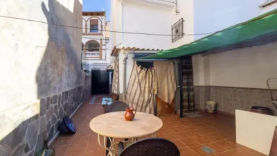 Terraced house on Calle de Mariana Pineda photo 17