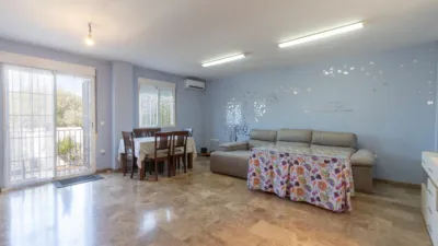 Detached House in the Metropolitan Area photo 10