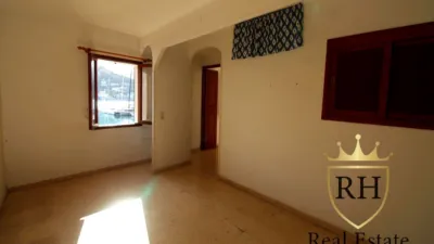 Apartment on Carrer de Santa Apolonia photo 12