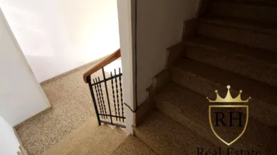 Apartment on Carrer de Santa Apolonia photo 27