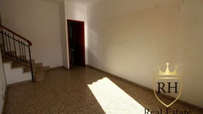 Apartment on Carrer de Santa Apolonia photo 5
