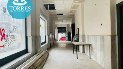 Local comercial en alquiler en Calle de la Serna, Perchel Sur-Plaza de Toros Vieja (Distrito Centro. Málaga Capital) de 3.000 €<span>/mes</span>