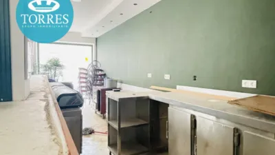 Local comercial en alquiler en Calle de la Serna, Perchel Sur-Plaza de Toros Vieja (Distrito Centro. Málaga Capital) de 3.000 €<span>/mes</span>