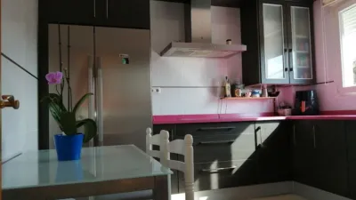 Chalet en venta en Calle de Serna, El Astillero de 450.000 €