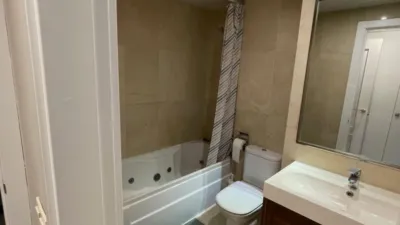 Piso en alquiler en Las Cañas, Aguas Vivas-Las Lomas-Alamín (Guadalajara Capital) de 950 €<span>/mes</span>