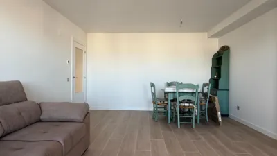 Piso en alquiler en Las Cañas, Aguas Vivas-Las Lomas-Alamín (Guadalajara Capital) de 1.300 €<span>/mes</span>