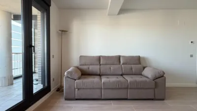 Piso en alquiler en Las Cañas, Aguas Vivas-Las Lomas-Alamín (Guadalajara Capital) de 1.300 €<span>/mes</span>