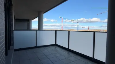 Piso en alquiler en Las Cañas, Aguas Vivas-Las Lomas-Alamín (Guadalajara Capital) de 1.300 €<span>/mes</span>