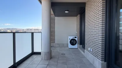 Piso en alquiler en Las Cañas, Aguas Vivas-Las Lomas-Alamín (Guadalajara Capital) de 1.300 €<span>/mes</span>