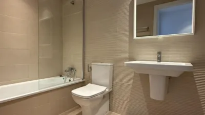 Piso en alquiler en Las Cañas, Aguas Vivas-Las Lomas-Alamín (Guadalajara Capital) de 1.300 €<span>/mes</span>