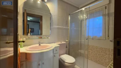 Chalet on Calle Ferial photo 13
