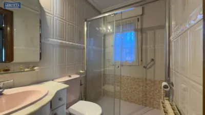 Chalet on Calle Ferial photo 14