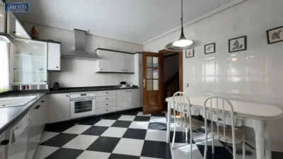 Chalet on Calle Ferial photo 17