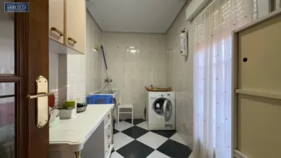Chalet on Calle Ferial photo 19