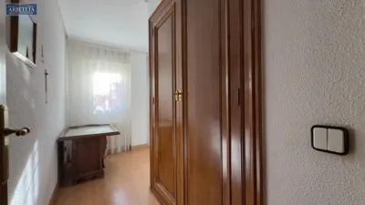 Chalet on Calle Ferial photo 20