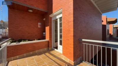 Chalet on Calle Ferial photo 36