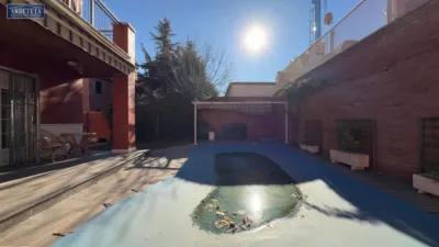 Chalet on Calle Ferial photo 4