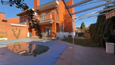 Chalet on Calle Ferial photo 7