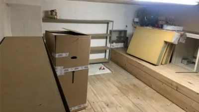 Local comercial en alquiler en Calle de Ervedelo, cerca de Calle de Faustino Miguez, O Couto (Ourense Capital) de 500 €<span>/mes</span>