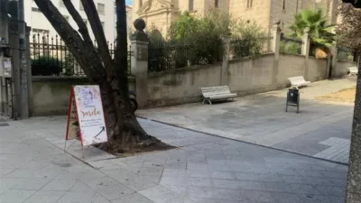Local comercial en alquiler en Calle de Ervedelo, cerca de Calle de Faustino Miguez, O Couto (Ourense Capital) de 500 €<span>/mes</span>