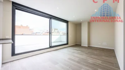 Ático en alquiler en Legazpi - Imagen 4