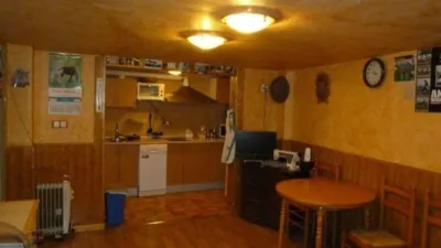 Local comercial en venta en Calle Almajares, Griselas-Gardachales (Tudela) de 170.000 €
