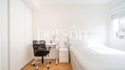 Piso en alquiler en Russafa, Montolivet (Distrito Quatre Carreres. València Capital) de 2.500 €<span>/mes</span>