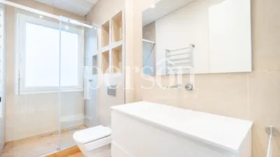 Piso en alquiler en Russafa, Montolivet (Distrito Quatre Carreres. València Capital) de 2.500 €<span>/mes</span>