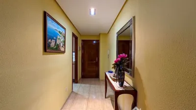 Duplex on Paseo de la Virgen de Linarejos photo 26