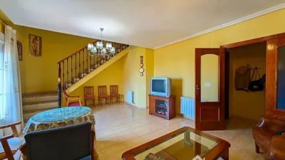 Duplex on Paseo de la Virgen de Linarejos photo 5