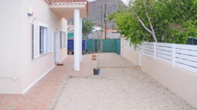 Chalet en venta en Buzanada, Buzanada-Valle de San Lorenzo-Cabo Blanco (Arona) de 880.000 €