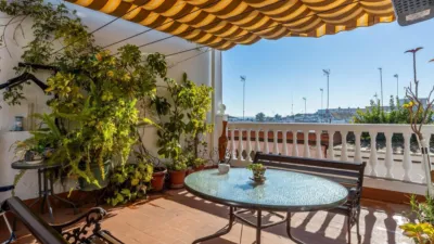 Casa adosada en venta en Barrio Alto, Barrio Alto (San Juan de Aznalfarache) de 90.000 €