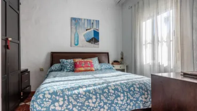 Casa adosada en venta en Barrio Alto, Barrio Alto (San Juan de Aznalfarache) de 90.000 €