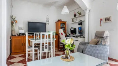 Casa adosada en venta en Barrio Alto, Barrio Alto (San Juan de Aznalfarache) de 90.000 €