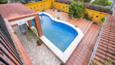 Chalet en venta en Las Almenas, Las Almenas (Tomares) de 419.900 €