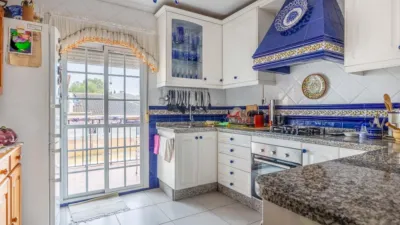 Chalet en venta en Las Almenas, Las Almenas (Tomares) de 419.900 €