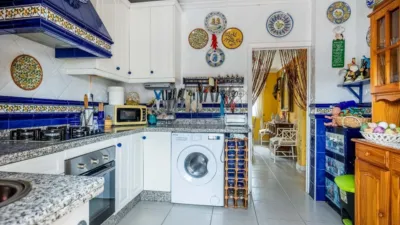 Chalet en venta en Las Almenas, Las Almenas (Tomares) de 419.900 €