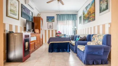 Chalet en venta en Las Almenas, Las Almenas (Tomares) de 419.900 €