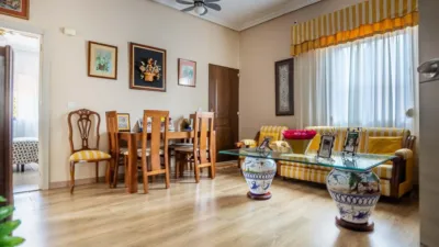 Chalet en venta en Las Almenas, Las Almenas (Tomares) de 419.900 €