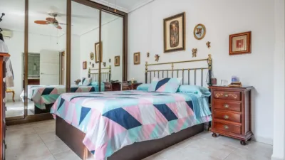 Chalet en venta en Las Almenas, Las Almenas (Tomares) de 419.900 €