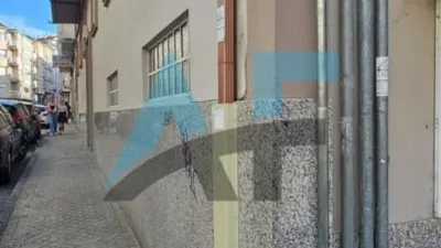 Local comercial en alquiler en Calle de Pablo Picasso, O Couto (Ourense Capital) de 350 €<span>/mes</span>
