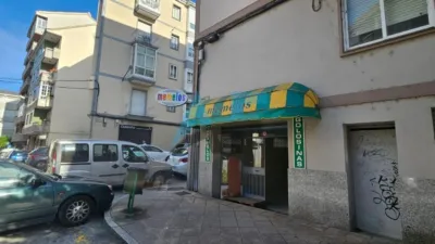 Local comercial en alquiler en Calle de Pablo Picasso, O Couto (Ourense Capital) de 350 €<span>/mes</span>
