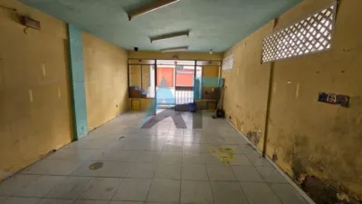 Local comercial en alquiler en Calle de Pablo Picasso, O Couto (Ourense Capital) de 350 €<span>/mes</span>