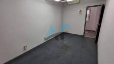 Oficina en alquiler en Calle de Florentino Cuevillas, Centro (Ourense Capital) de 550 €<span>/mes</span>