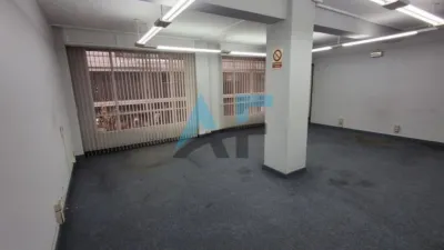 Oficina en alquiler en Calle de Florentino Cuevillas, Centro (Ourense Capital) de 550 €<span>/mes</span>