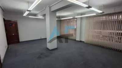 Oficina en alquiler en Calle de Florentino Cuevillas, Centro (Ourense Capital) de 550 €<span>/mes</span>