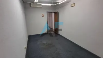 Oficina en alquiler en Calle de Florentino Cuevillas, Centro (Ourense Capital) de 550 €<span>/mes</span>