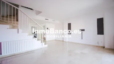 Chalet en alquiler en Calicanto, Chiva de 1.800 €<span>/mes</span>